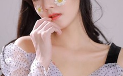 25年闺蜜谎称卖鸡蛋原是公司副董